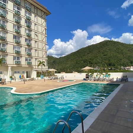 Апартаменти Flat 217 Granja Brasil - Com Piscina Em Itaipava Петрополіс Екстер'єр фото